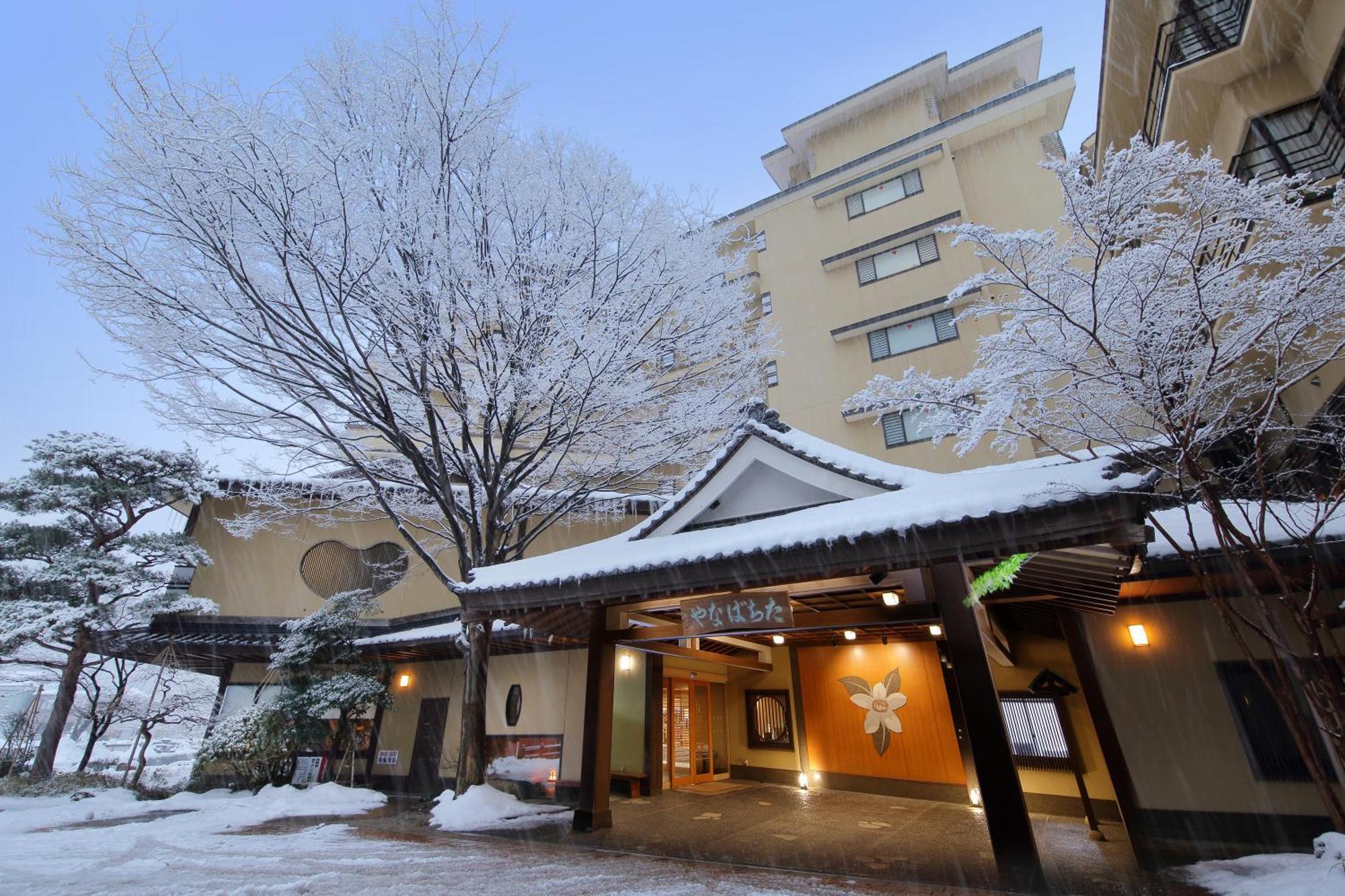 Tachibanaya Hotel Tsuruoka Buitenkant foto