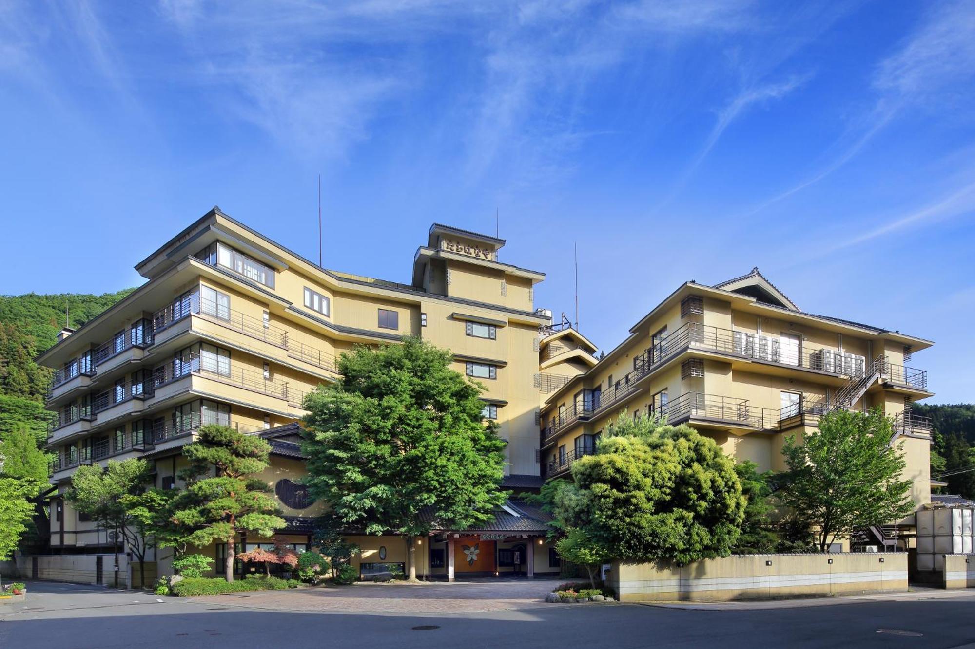 Tachibanaya Hotel Tsuruoka Buitenkant foto