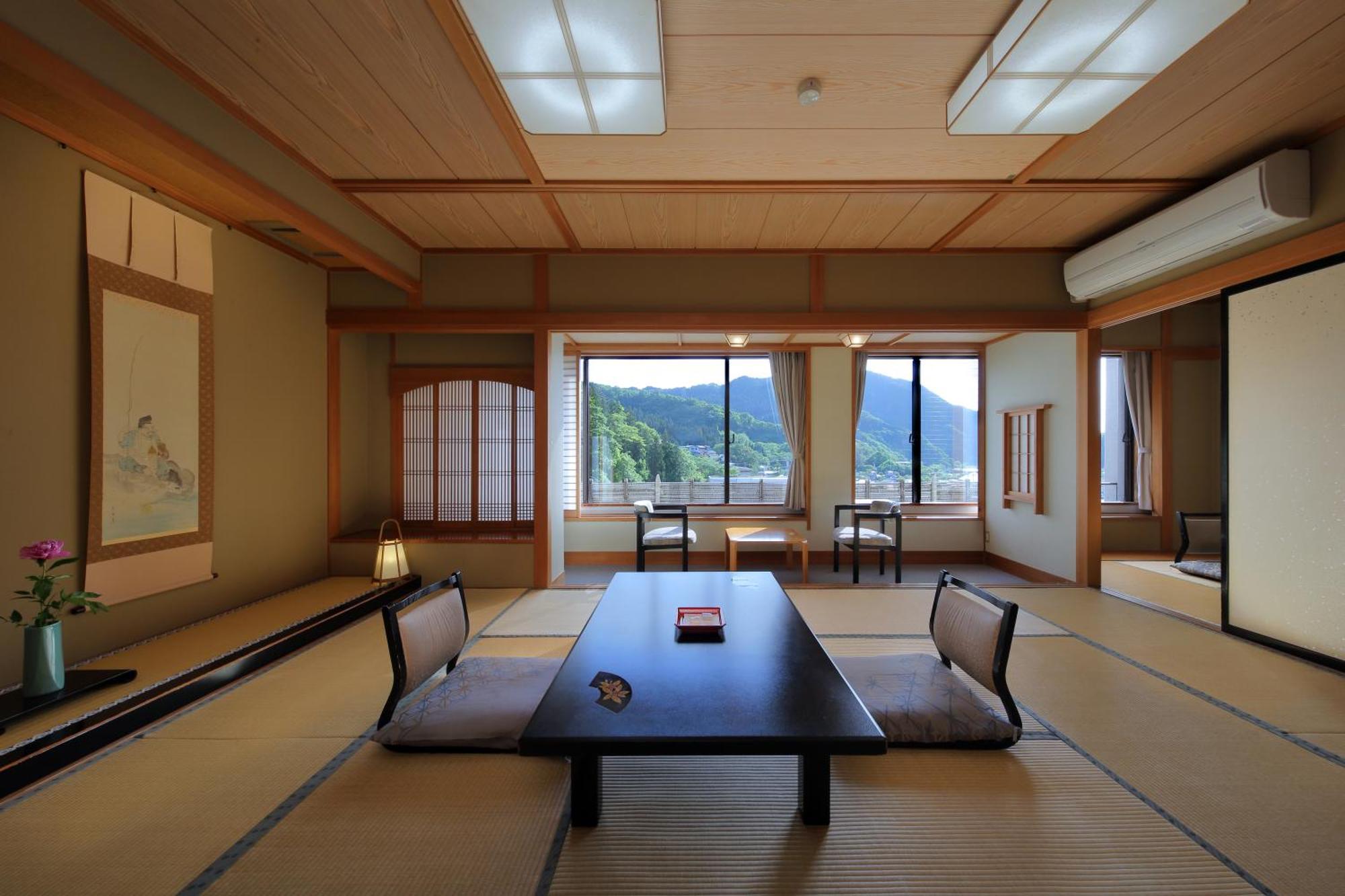 Tachibanaya Hotel Tsuruoka Buitenkant foto
